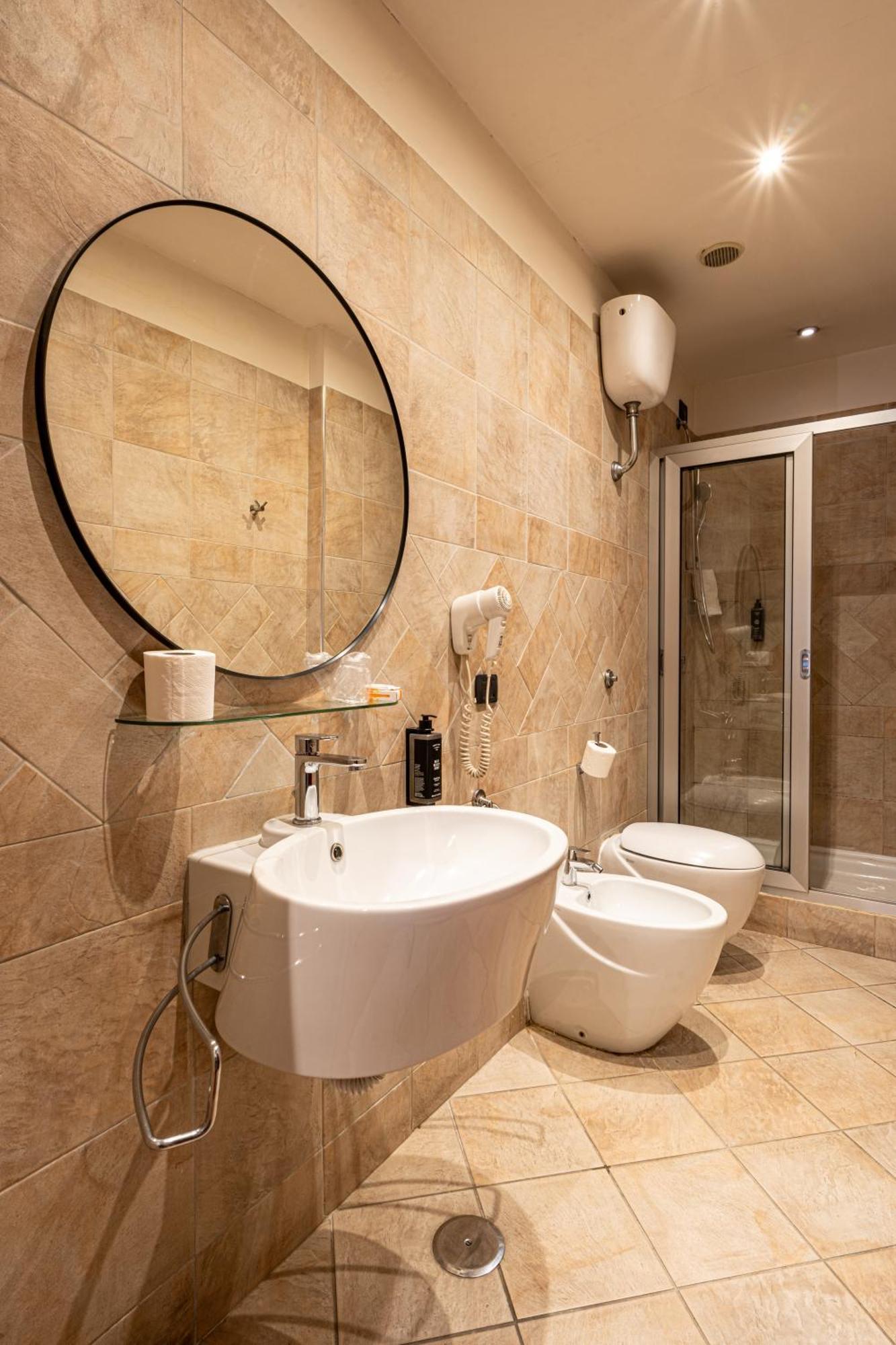 Deluxe Single Room